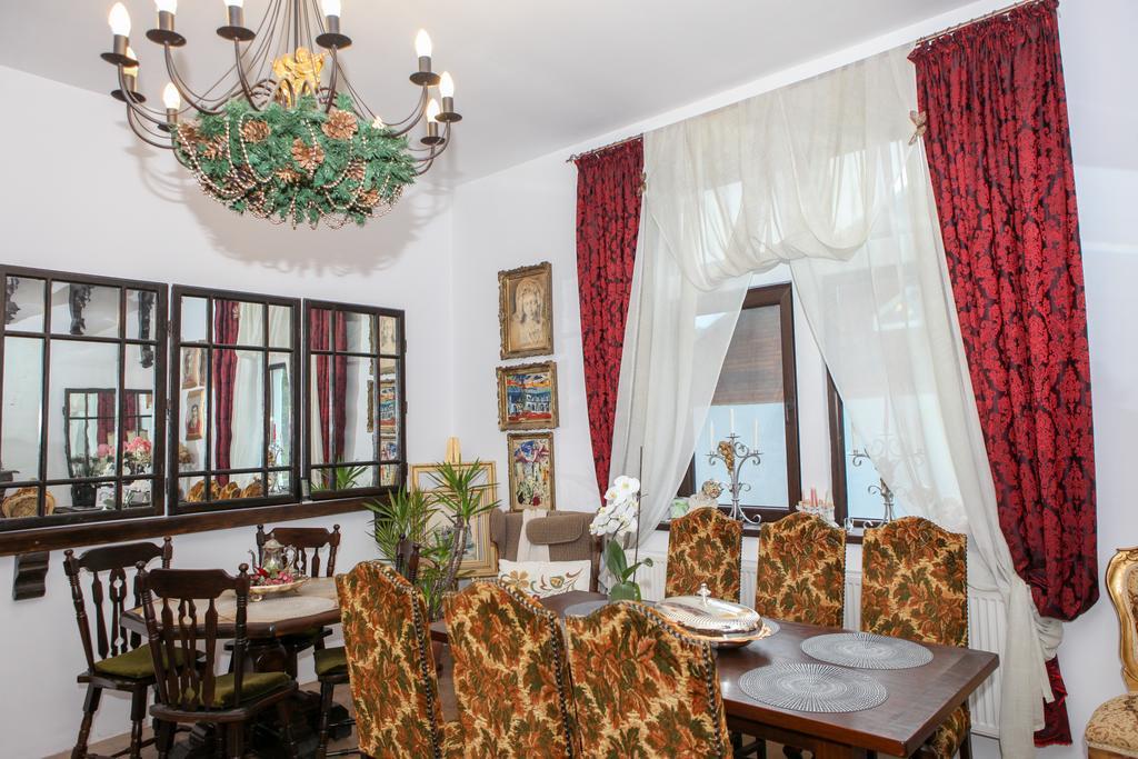 Il Piccolo Castello บุชเตนี ภายนอก รูปภาพ